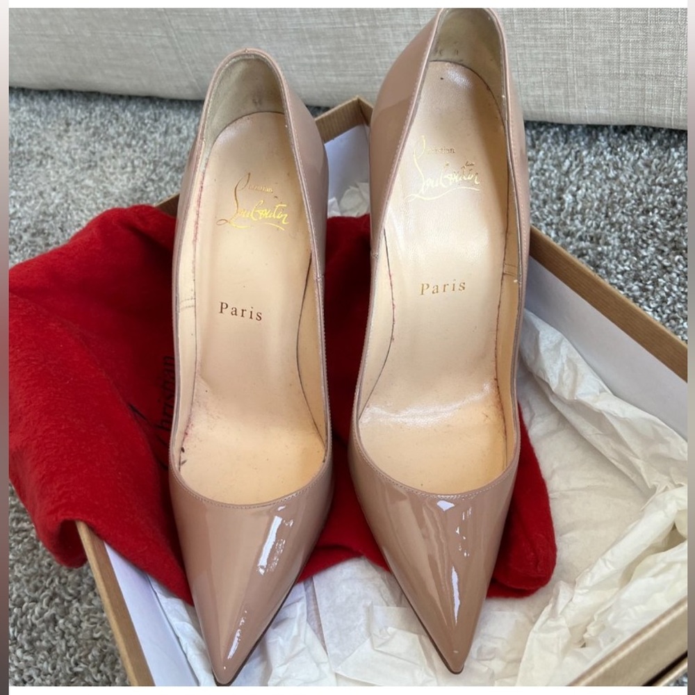 Amazing condition, only worn twice!